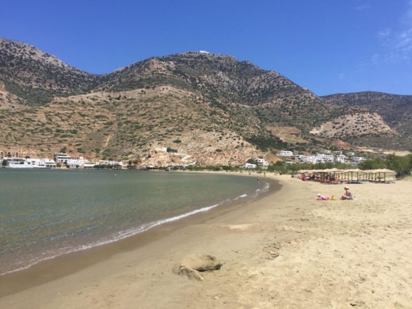 Sifnos: Strand von Platys Gialis