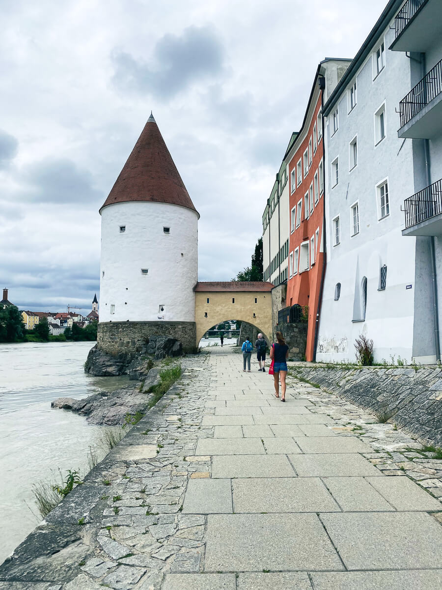 passau pulverturm hoch 3 |