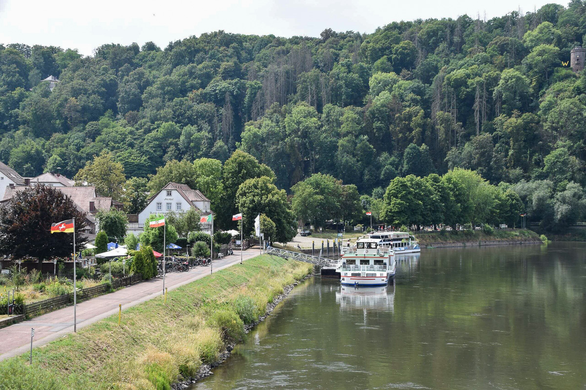 weserbergland weserpromenade bad karlshafen |