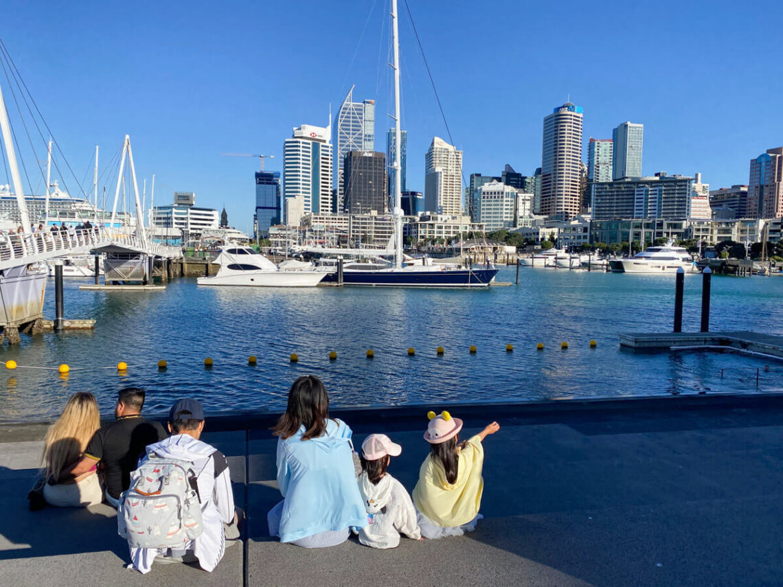 Sehenswürdigkeiten in Auckland: Blick auf den Hafen