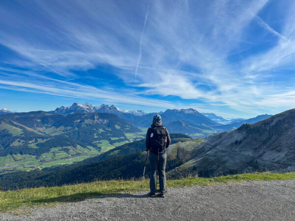 St. Johann in Tirol: Auszeit in den Kitzbüheler Alpen