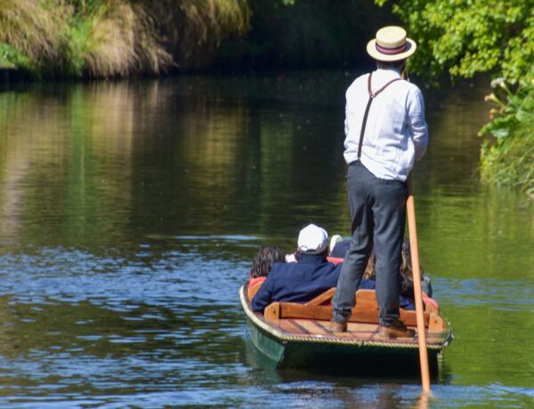 Punting auf dem river Avon
