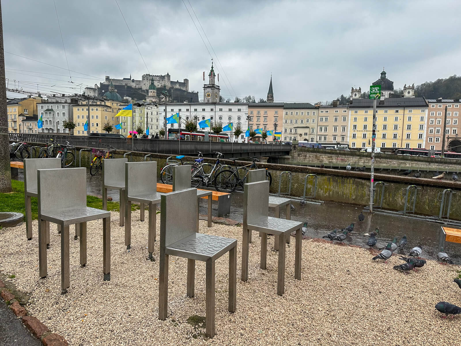 Sehenswürdigkeiten von Salzburg: Walk of Fame – Werk von Marina Abramovic