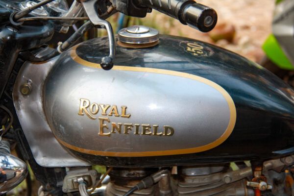 Urlaub in Goa: Kultmotorrad Royal Enfield