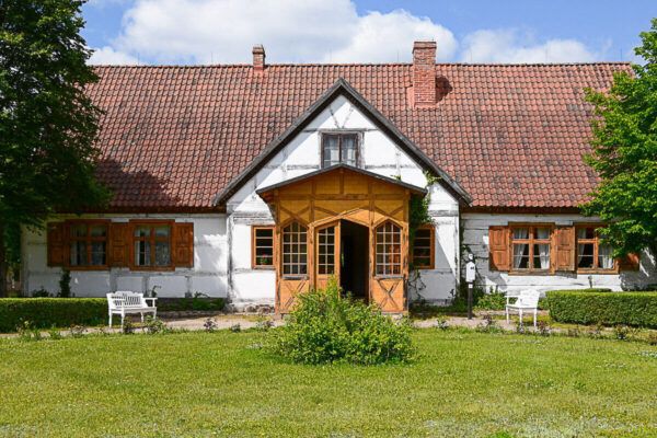 Urlaub in der Kaschubei: ein Herrenhaus aus dem frühen 20. Jahrhundert